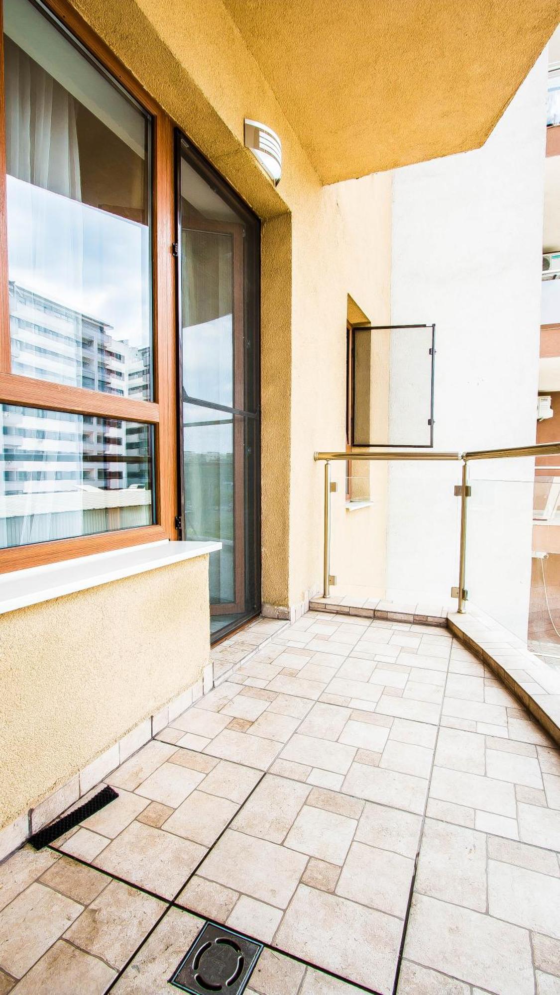 Luxury / Mihai Bravu Apartmens บูคาเรสต์ ภายนอก รูปภาพ